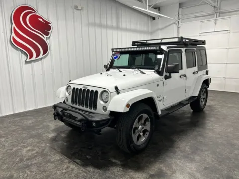 White 2018 Jeep Wrangler JK Unlimited Sahara for sale in Evansville, IN