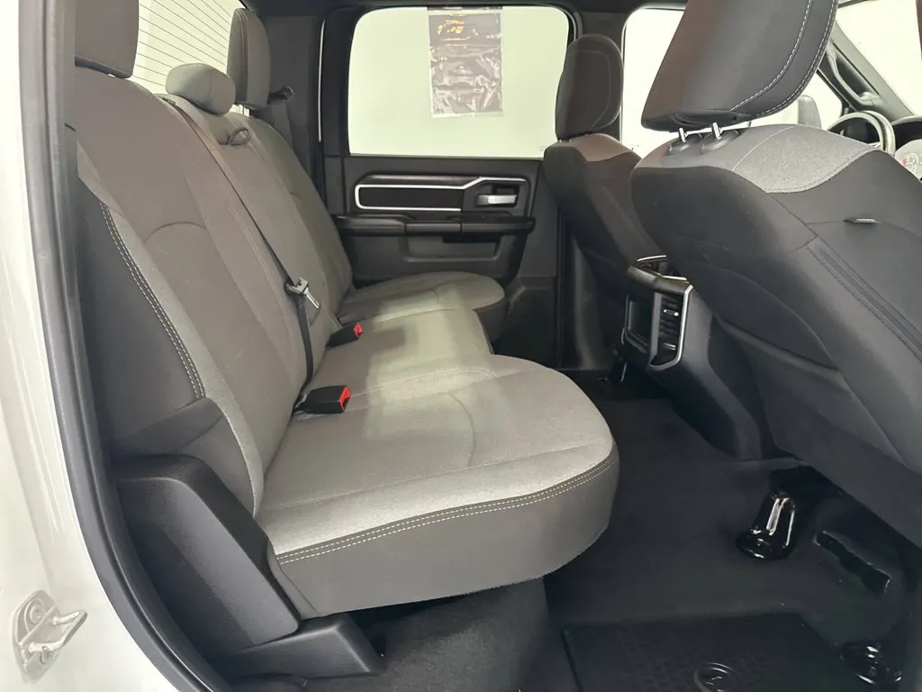 Ram 2500 photo 23