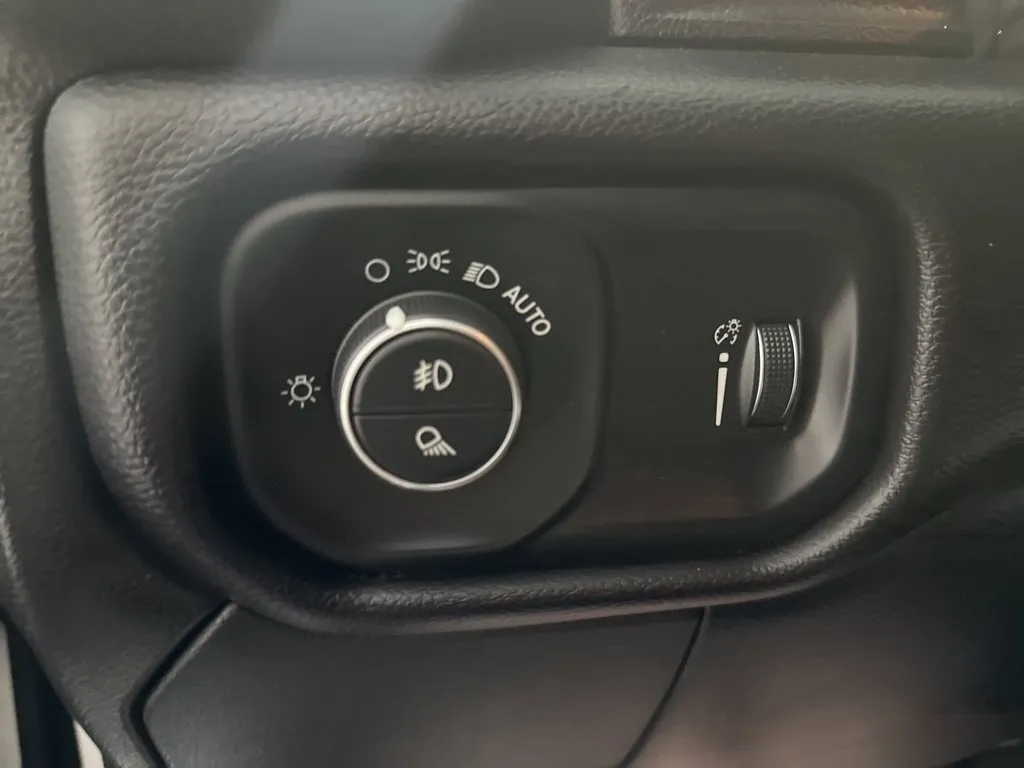 Ram 2500 photo 16