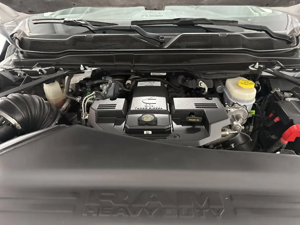 Ram 2500 photo 11