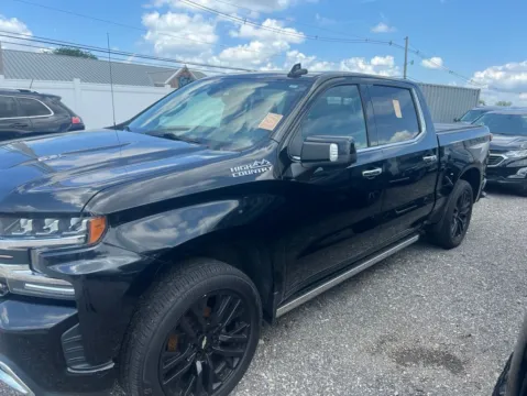 Another view of 2019 Chevrolet Silverado 1500 High Country for sale in Evansville, IN at Integrity Motors Group