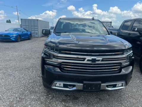 More photos of 2019 Chevrolet Silverado 1500 High Country at Integrity Motors Group, IN