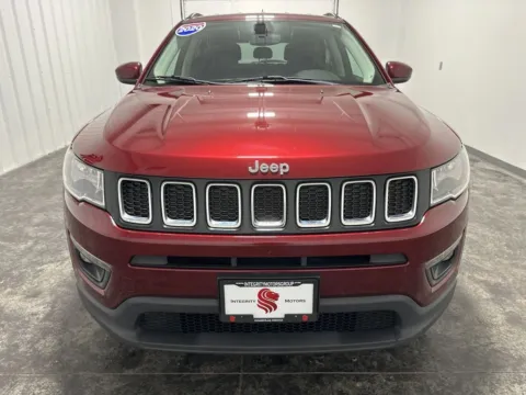 Photos of 2020 Jeep Compass Latitude for sale in Evansville, IN at Integrity Motors Group