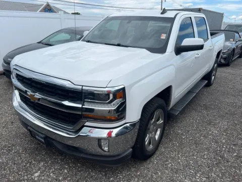 Photos of 2018 Chevrolet Silverado 1500 LT for sale in Evansville, IN at Integrity Motors Group