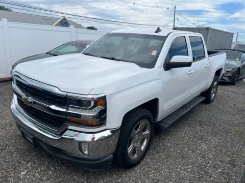 Another view of 2018 Chevrolet Silverado 1500 LT for sale in Evansville, IN at Integrity Motors Group