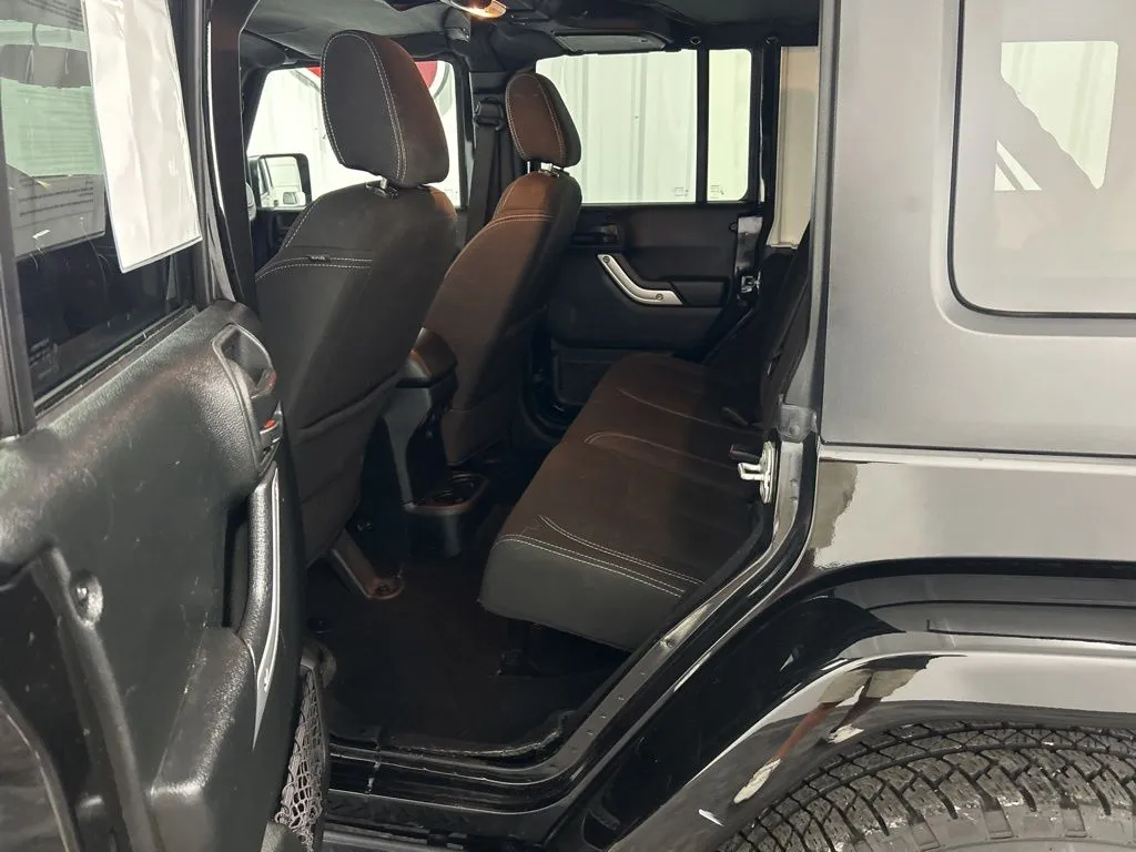 Jeep Wrangler JK photo 9