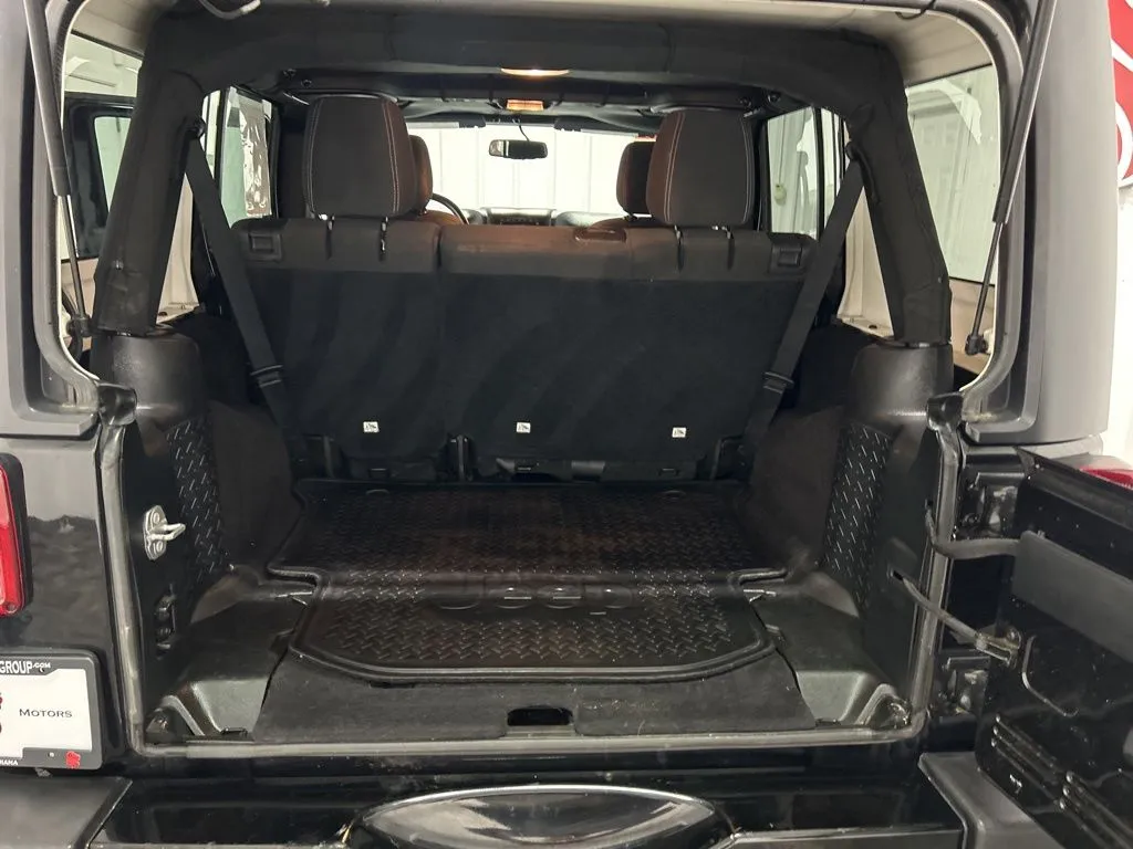 Jeep Wrangler JK photo 11