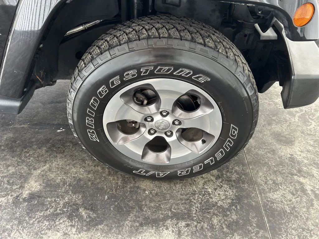 Jeep Wrangler JK photo 21