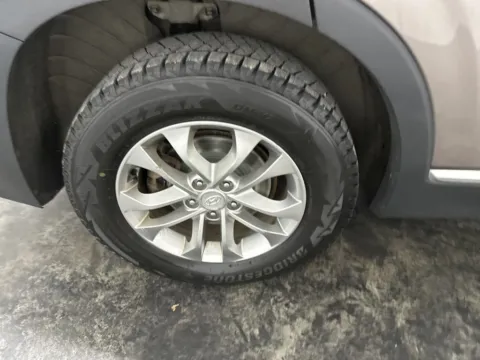 More photos of 2019 Hyundai Santa Fe SEL at Integrity Motors Group, IN