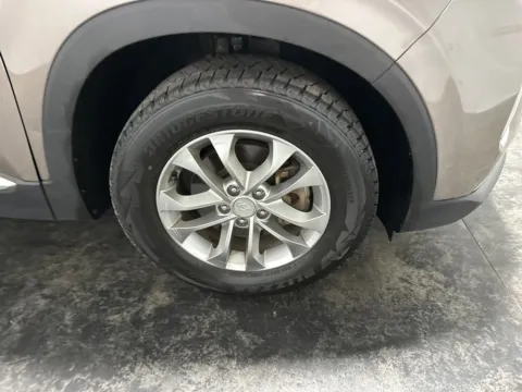 More photos of 2019 Hyundai Santa Fe SEL at Integrity Motors Group, IN