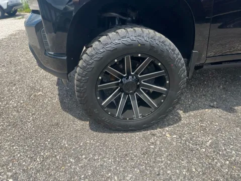 More photos of 2020 Chevrolet Silverado 1500 RST at Integrity Motors Group, IN