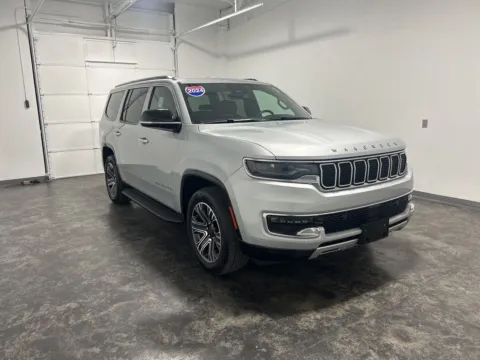 More photos of 2024 Jeep Wagoneer Series II at Integrity Motors Group, IN