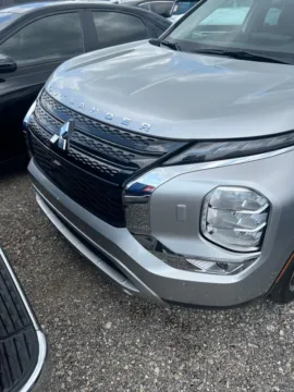 Unknown 2023 Mitsubishi Outlander SE for sale in Evansville, IN