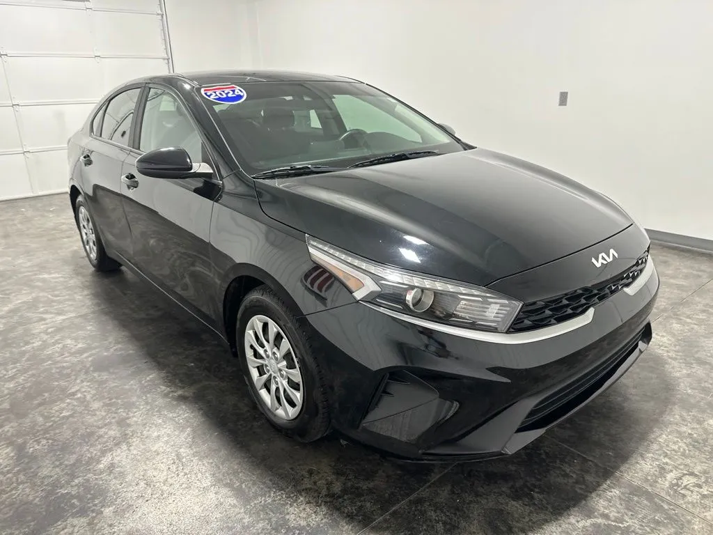 Kia Forte photo 3