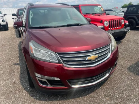 Red 2017 Chevrolet Traverse LT for sale in Evansville, IN