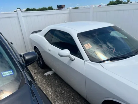 More photos of 2021 Dodge Challenger R/T at Integrity Motors Group, IN
