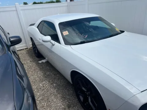 More photos of 2021 Dodge Challenger R/T at Integrity Motors Group, IN