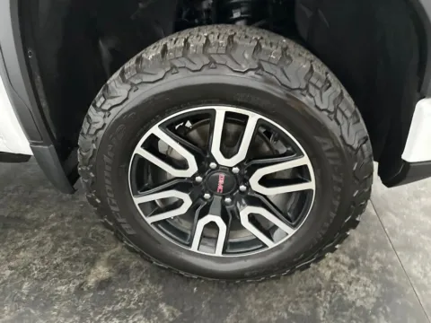 More photos of 2023 GMC Sierra 1500 AT4 at Integrity Motors Group, IN