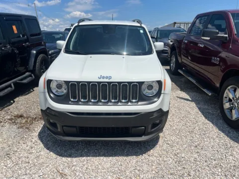 White 2018 Jeep Renegade Latitude for sale in Evansville, IN