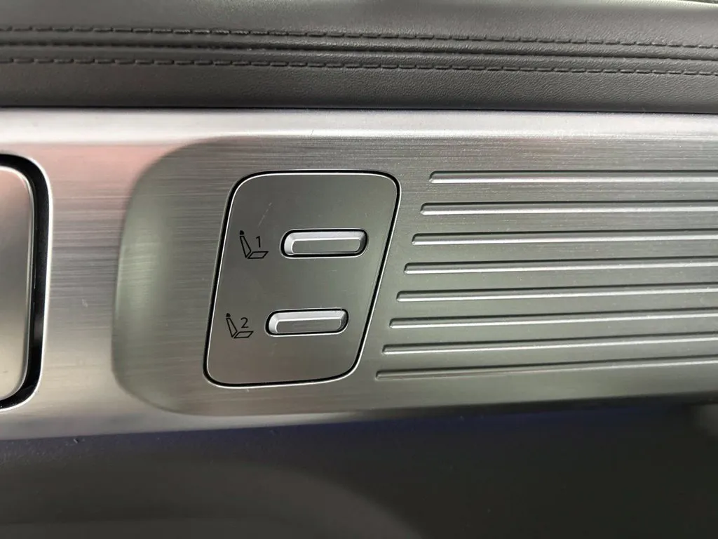 Hyundai Santa Fe photo 12