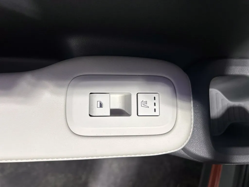 Hyundai Santa Fe photo 16