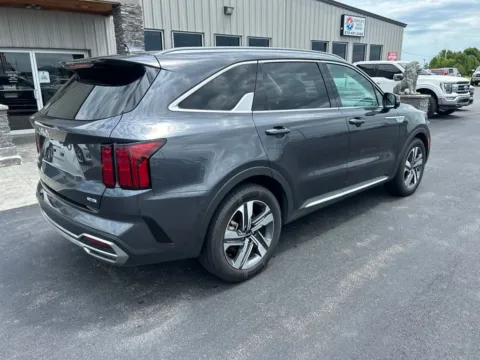 More photos of 2023 Kia Sorento Hybrid SX Prestige at Integrity Motors Group, IN
