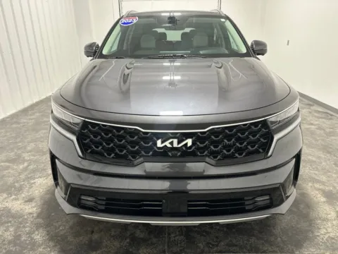 Photos of 2023 Kia Sorento Hybrid SX Prestige for sale in Evansville, IN at Integrity Motors Group