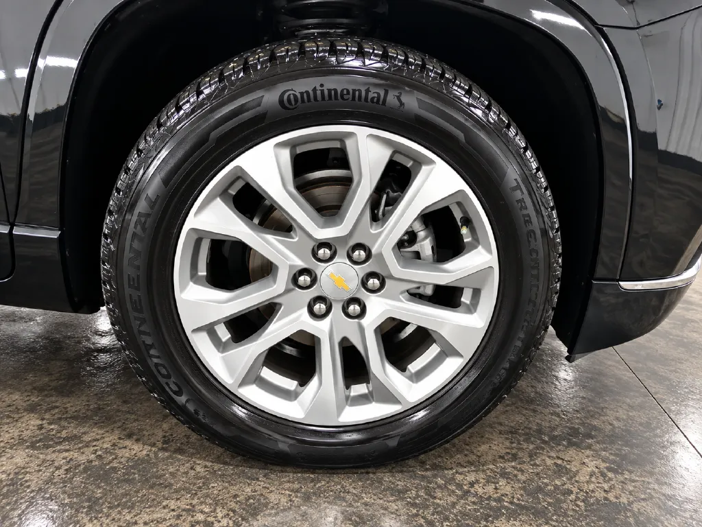 Chevrolet Traverse photo 5