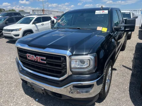 More photos of 2018 GMC Sierra 1500 at Integrity Motors Group, IN