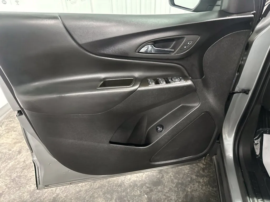 Chevrolet Equinox photo 10