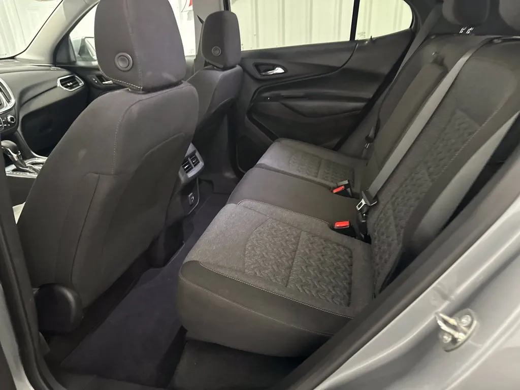 Chevrolet Equinox photo 13