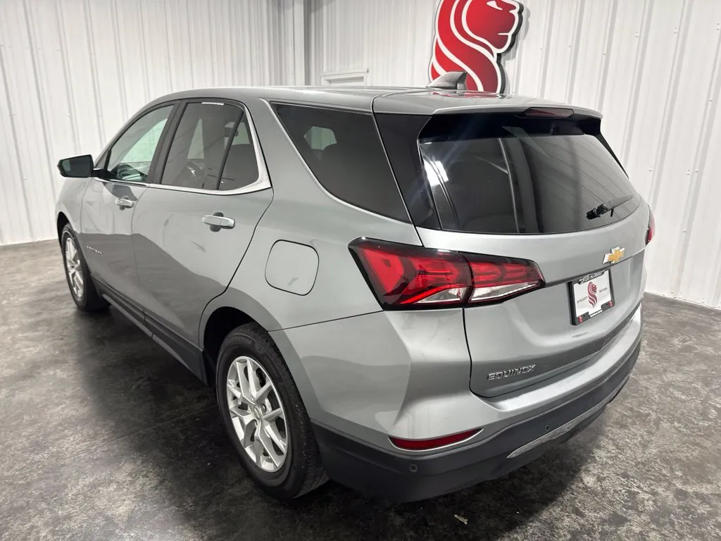 Chevrolet Equinox photo 8