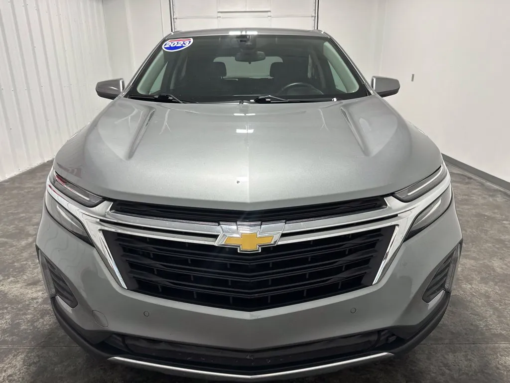 Chevrolet Equinox photo 2