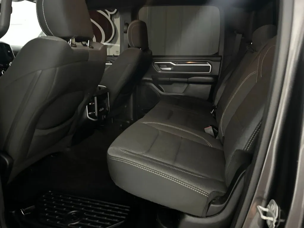 Ram 1500 photo 14