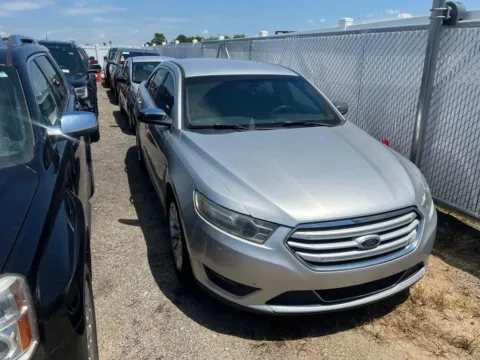 More photos of 2014 Ford Taurus Limited at Integrity Motors Group, IN
