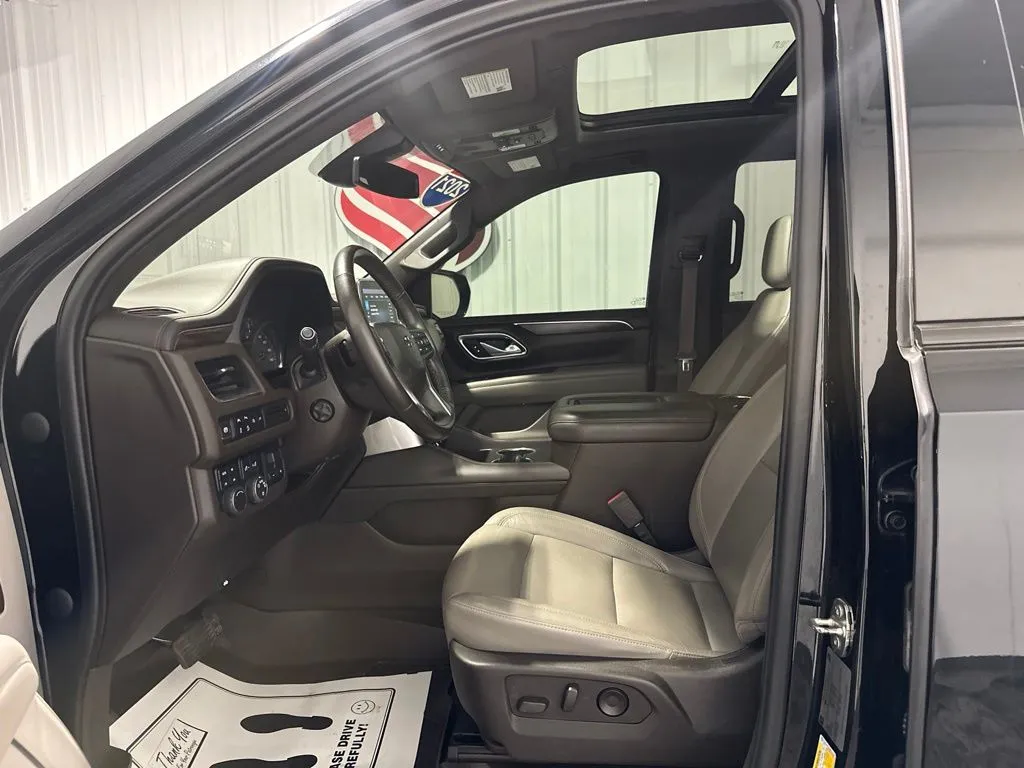 Chevrolet Tahoe photo 12