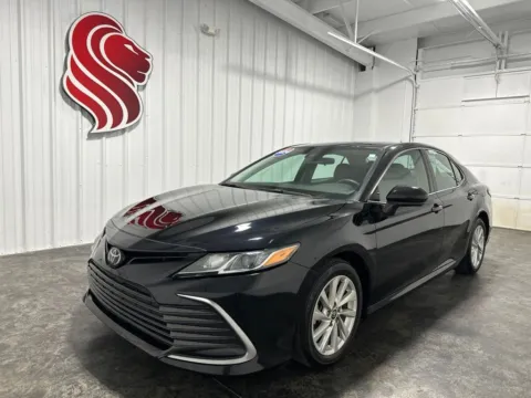Black 2024 Toyota Camry LE for sale in Evansville, IN