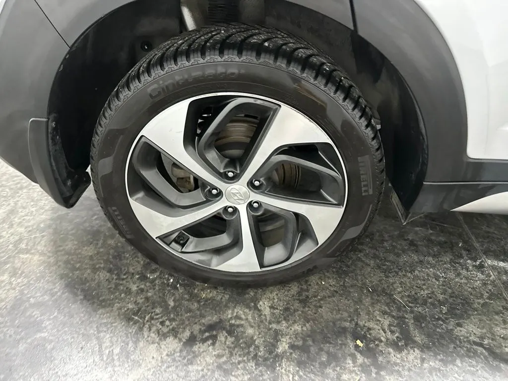 Hyundai Tucson photo 5