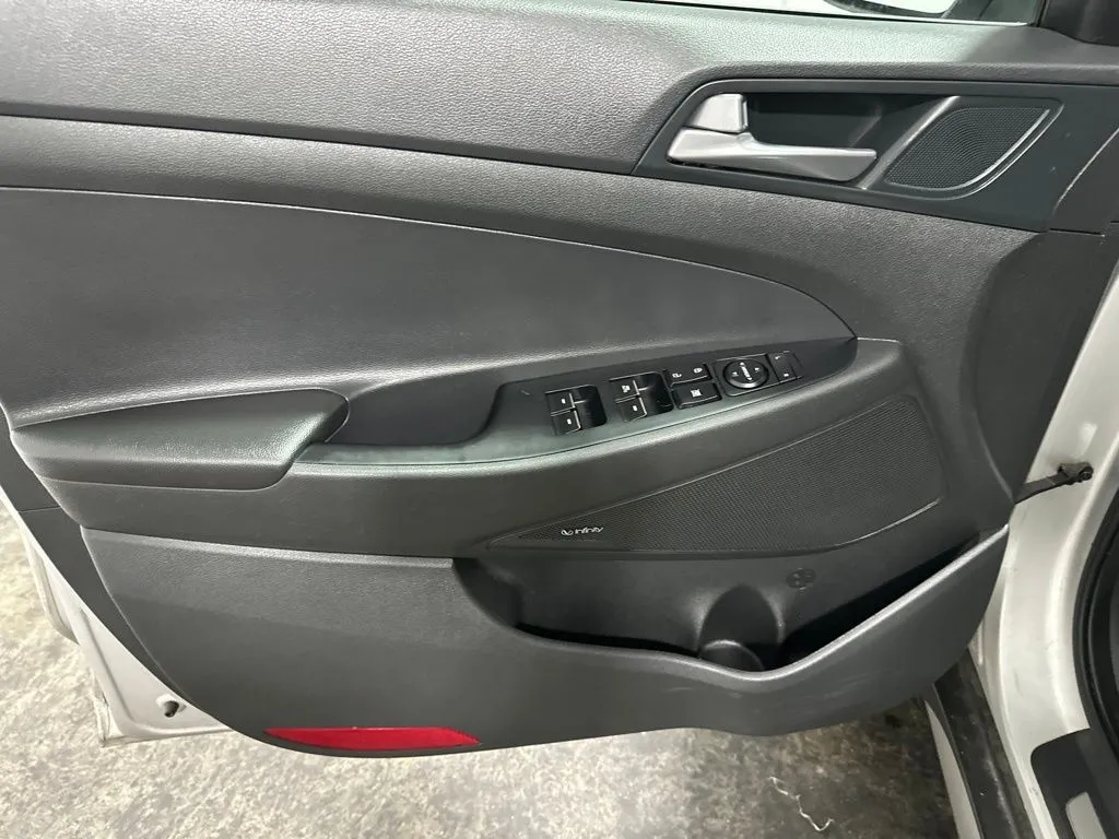 Hyundai Tucson photo 10