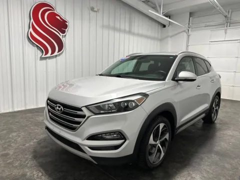 Silver 2017 Hyundai Tucson Limited for sale in Evansville, IN