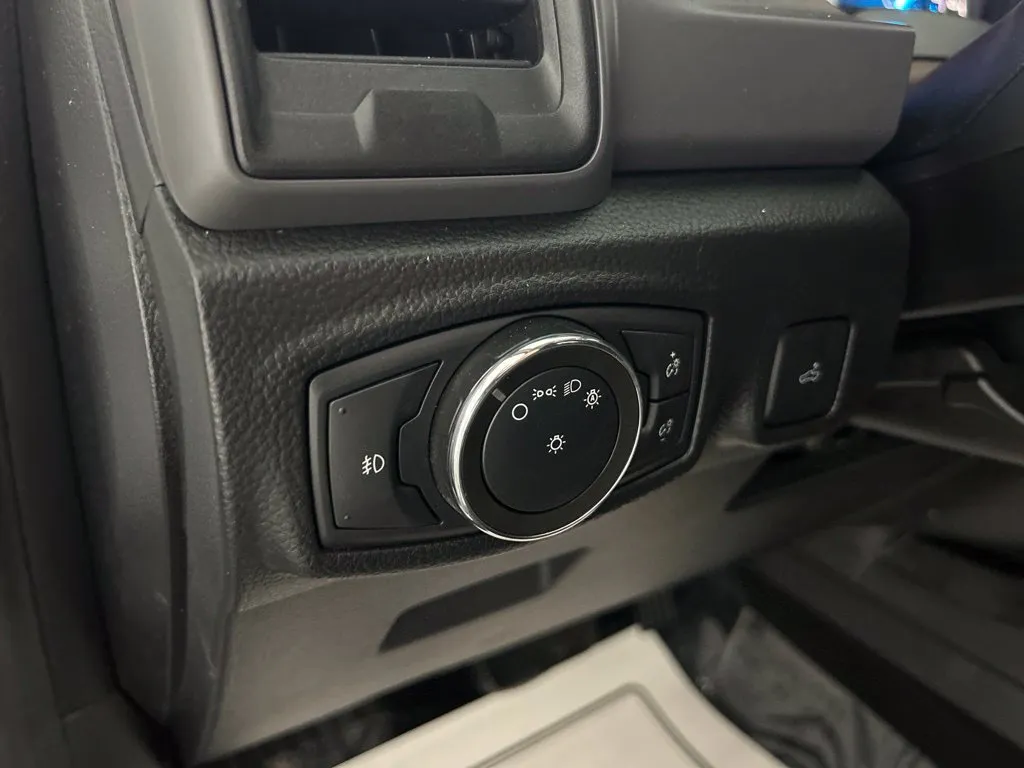 Ford Ranger photo 22