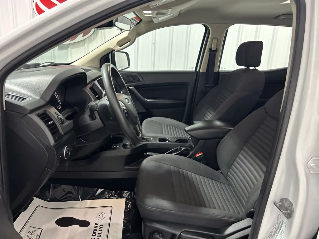 Ford Ranger photo 11