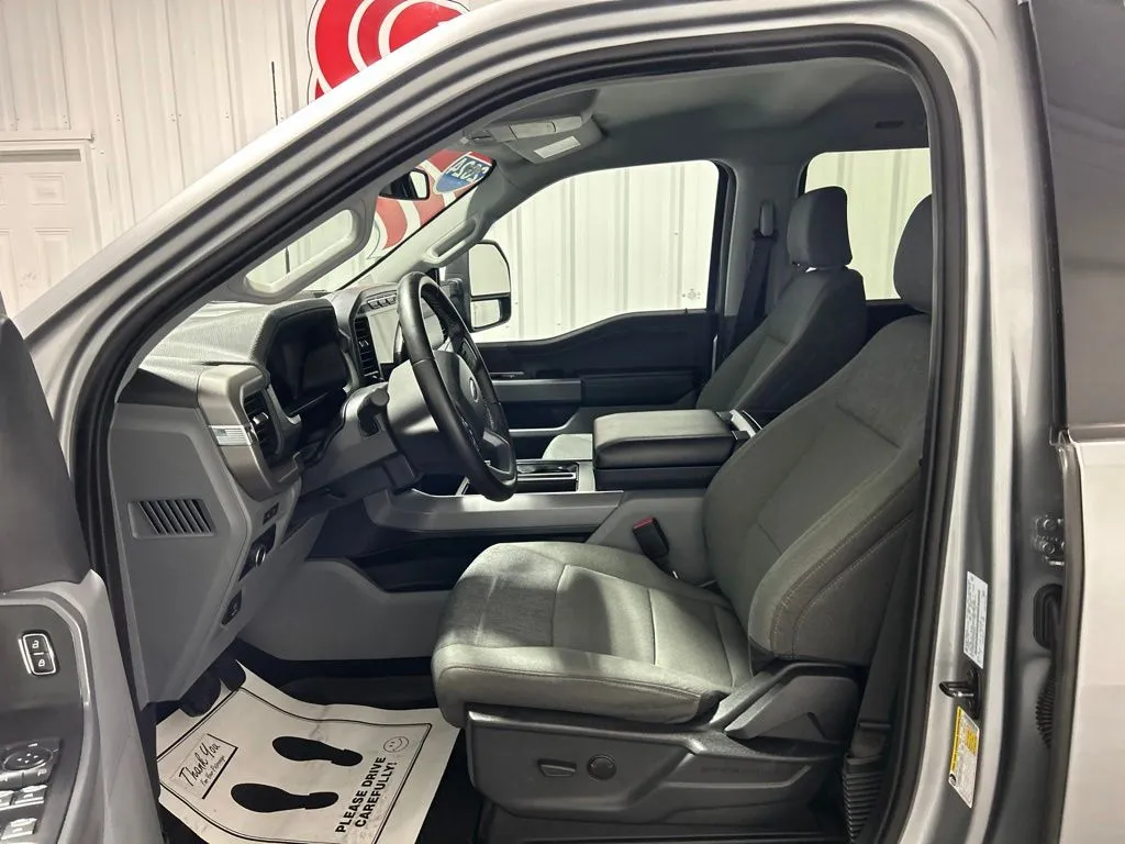 Ford F-150 photo 13