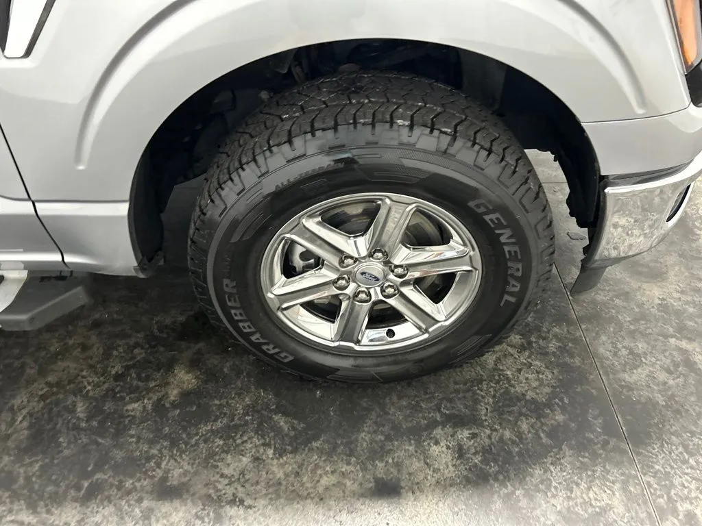 Ford F-150 photo 10