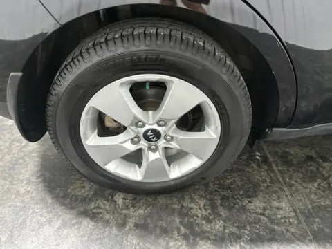 More photos of 2018 Kia Soul at Integrity Motors Group, IN