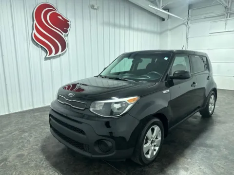 Black 2018 Kia Soul for sale in Evansville, IN