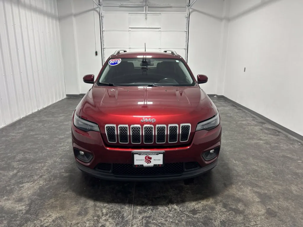Jeep Cherokee photo 6