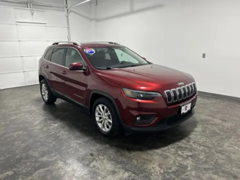 More photos of 2019 Jeep Cherokee Latitude at Integrity Motors Group, IN