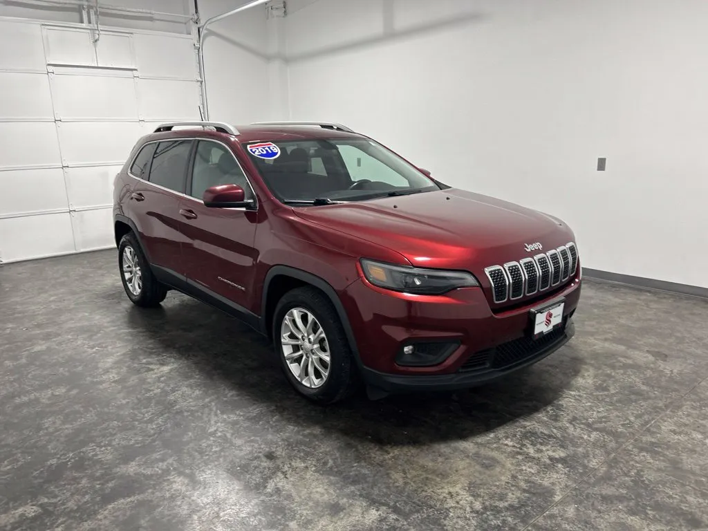 Jeep Cherokee photo 5