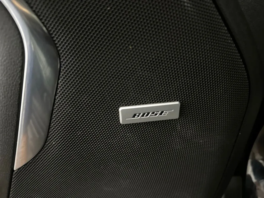 GMC Yukon photo 15